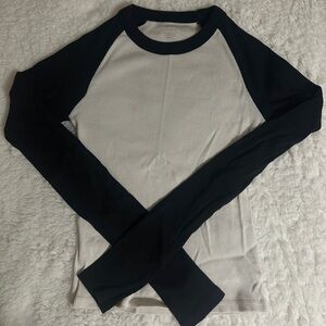 Brandy Melville Long Sleeve